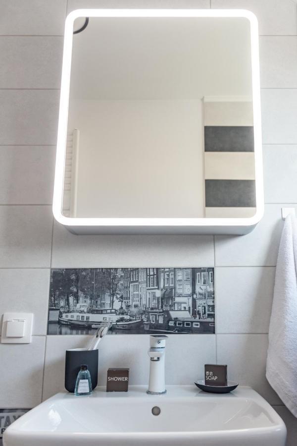 Amazing Condo In Brasov By Valentino - Free Garage Parking Exteriér fotografie
